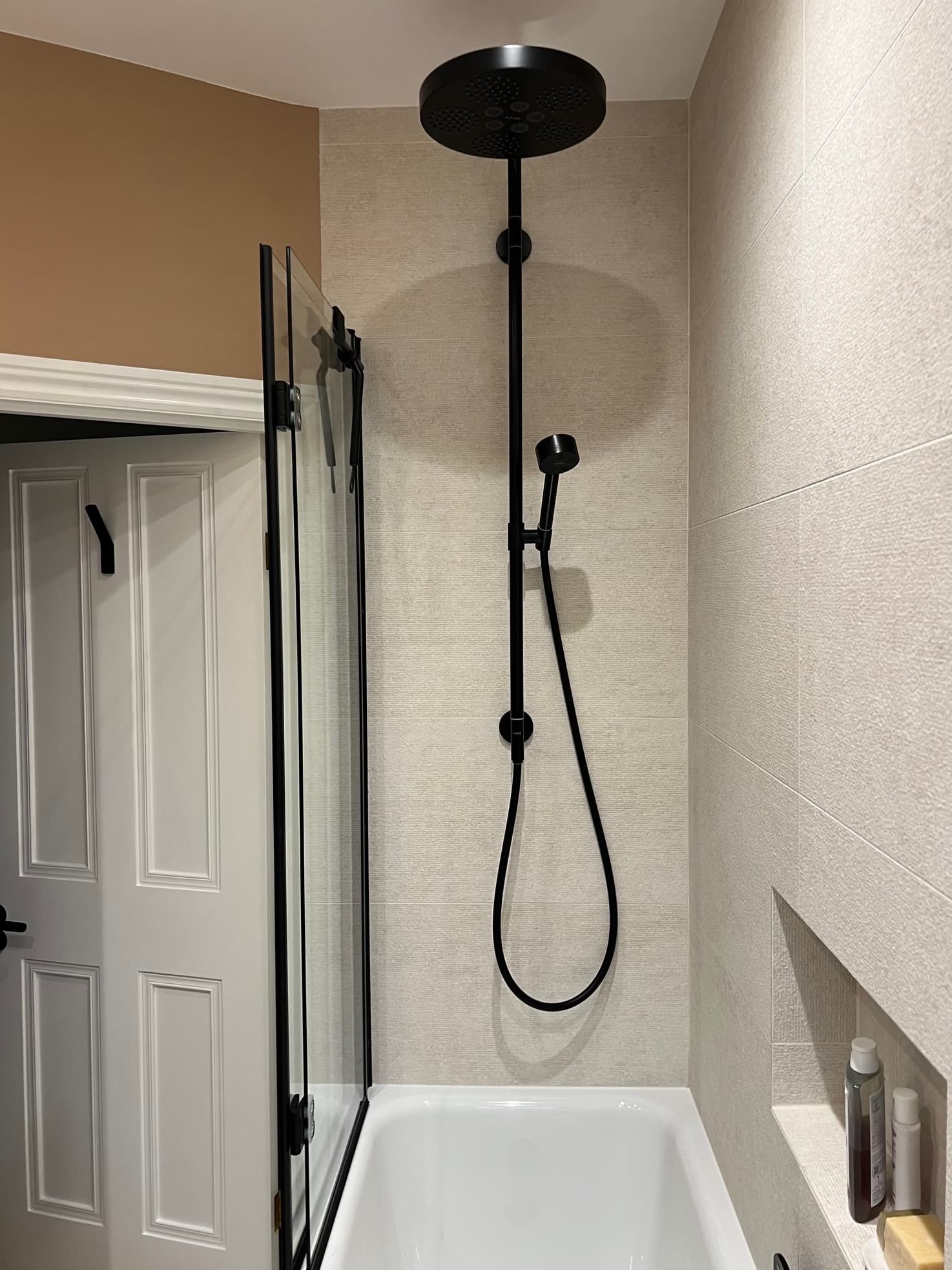 Bathroom Northfields — image 10