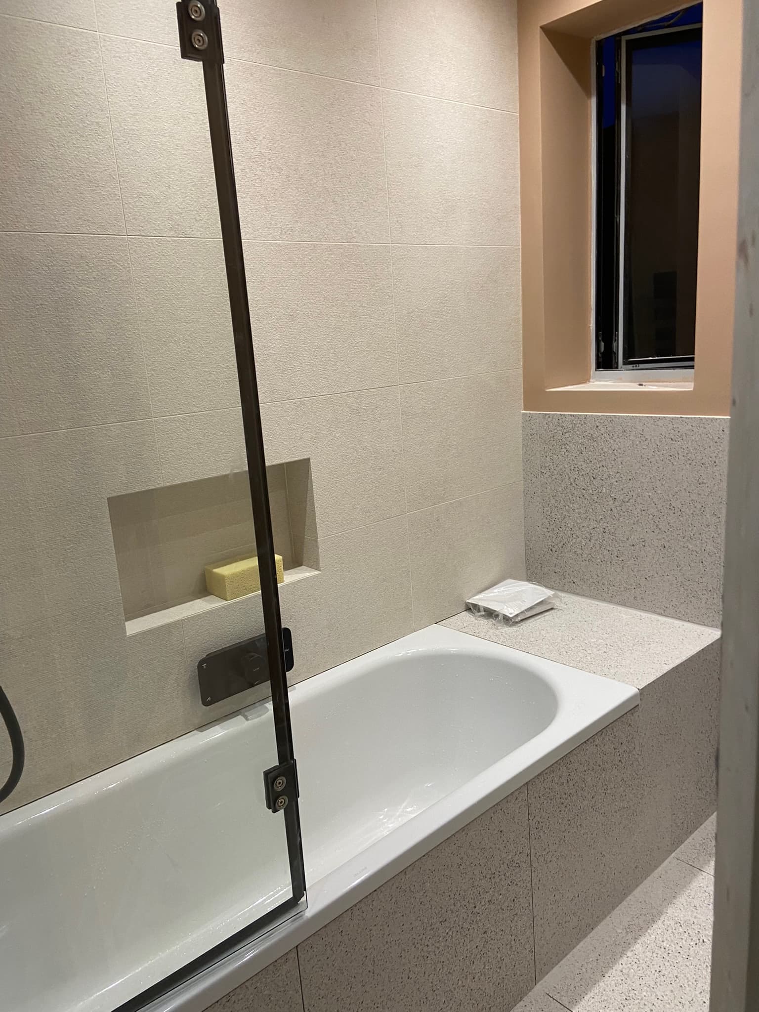 Bathroom Northfields — image 24