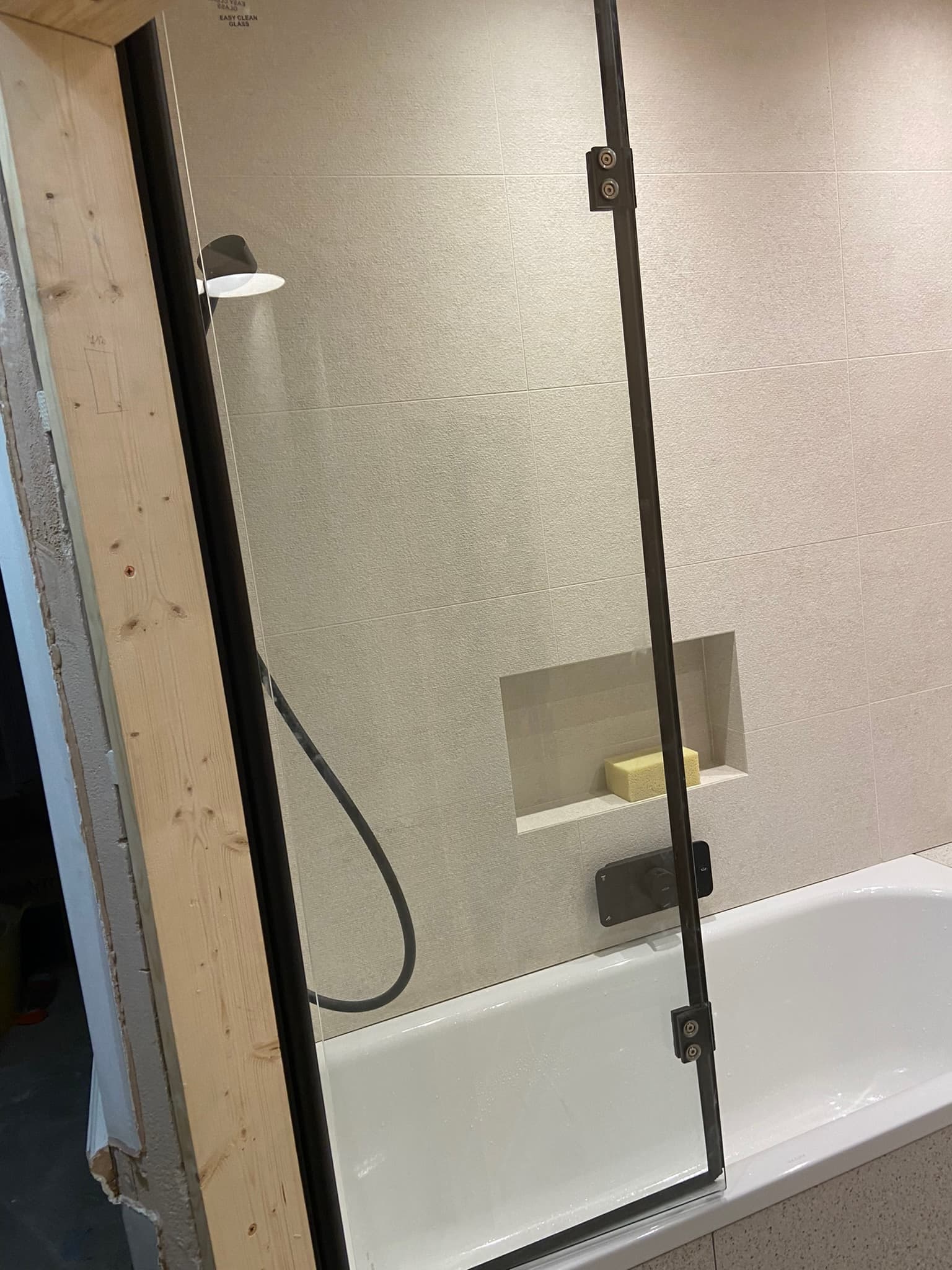 Bathroom Northfields — image 25