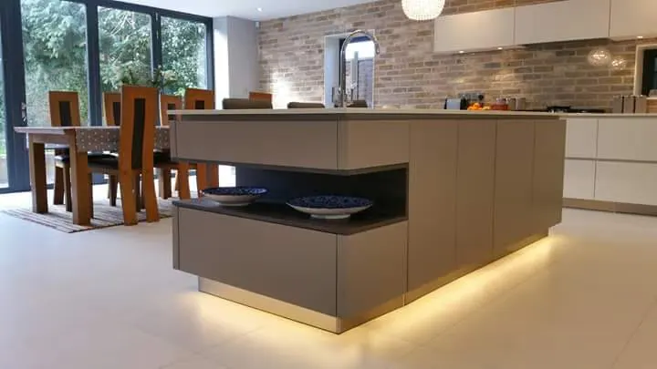 Handleless Kitchen Renovation with Brick Splashback